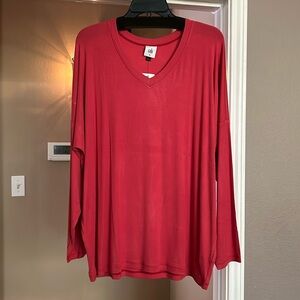 CAbi Long Sleeve V-Neck Tee in Red